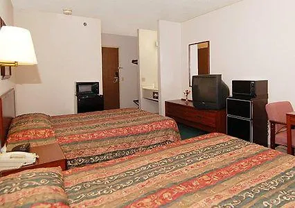 Lodge Econo *